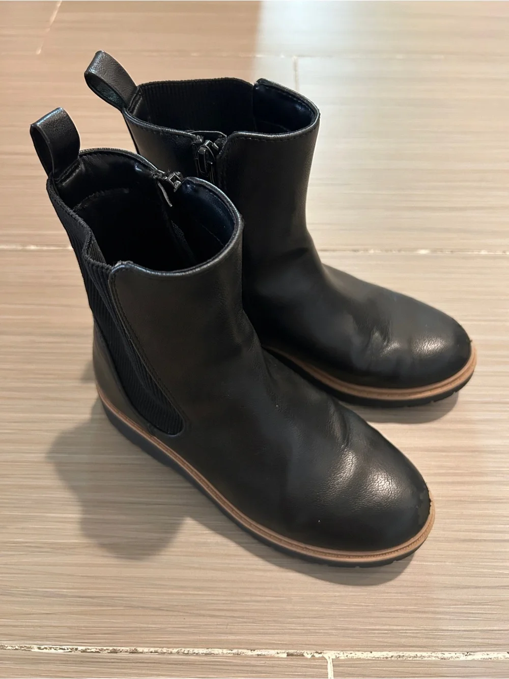 Kid’s Laurel Black Leather Boots - Classic Chelsea Style
